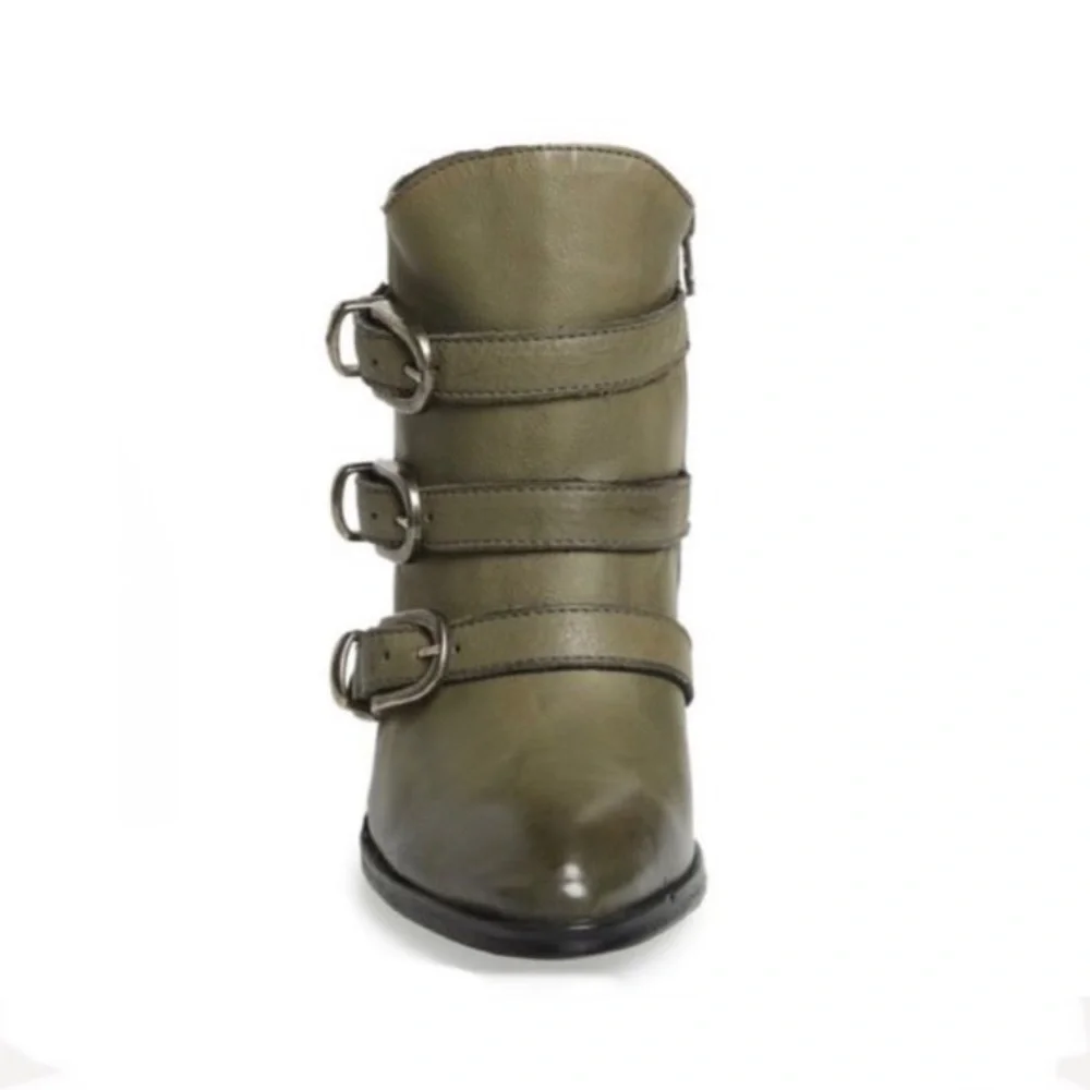 Baske California brand new